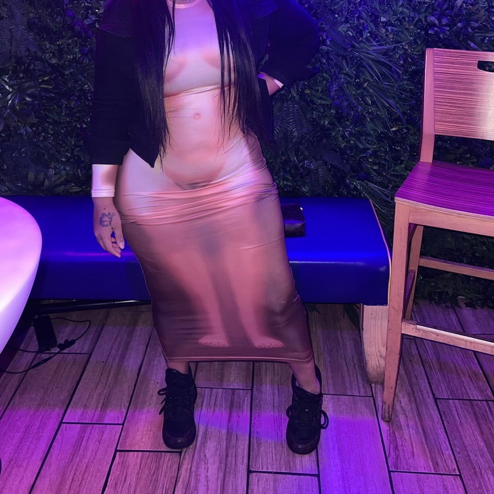 Long fitted dress